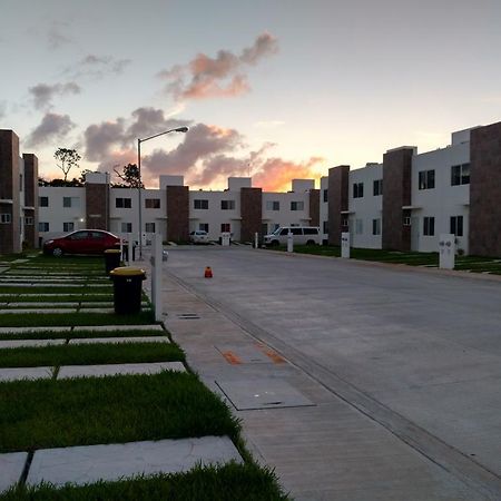 Casa Jardines Del Sur 3 Villa Cancún Exterior foto